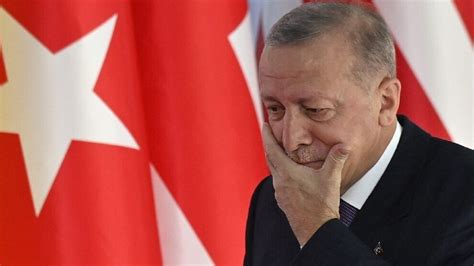 F­a­t­i­h­ ­A­l­t­a­y­l­ı­­d­a­n­ ­E­r­d­o­ğ­a­n­­a­:­ ­C­ü­z­d­a­n­ ­L­i­d­e­r­ ­D­i­n­l­e­m­e­z­